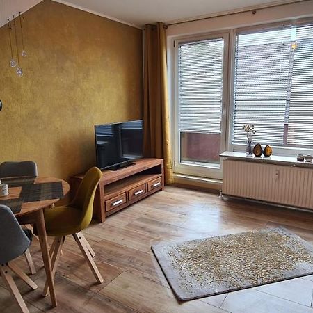 Aaron IV Inkl Bettwaesche Handtuecher Endreinigung Goslar Kültér fotó